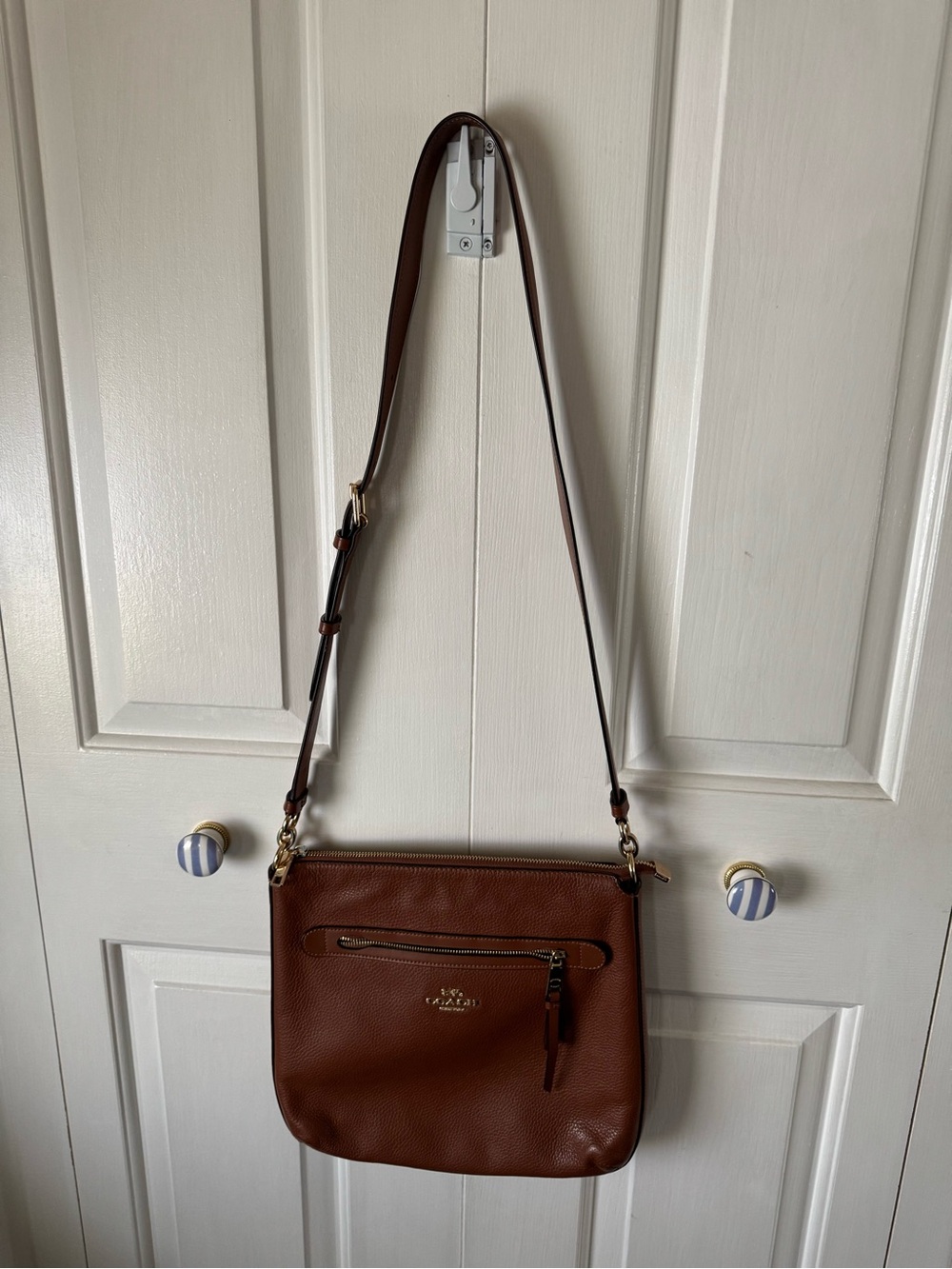 Coach Brown Leather Crossbody Bag with Gold Hardware Gently Used
